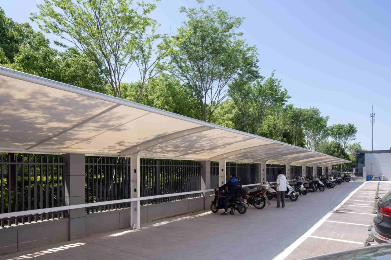 BIM建筑|美术馆语境下的温情工厂/ 田字格建筑事务所 BIM建筑|美术馆语境下的温情工厂/ 田字格建筑事务所