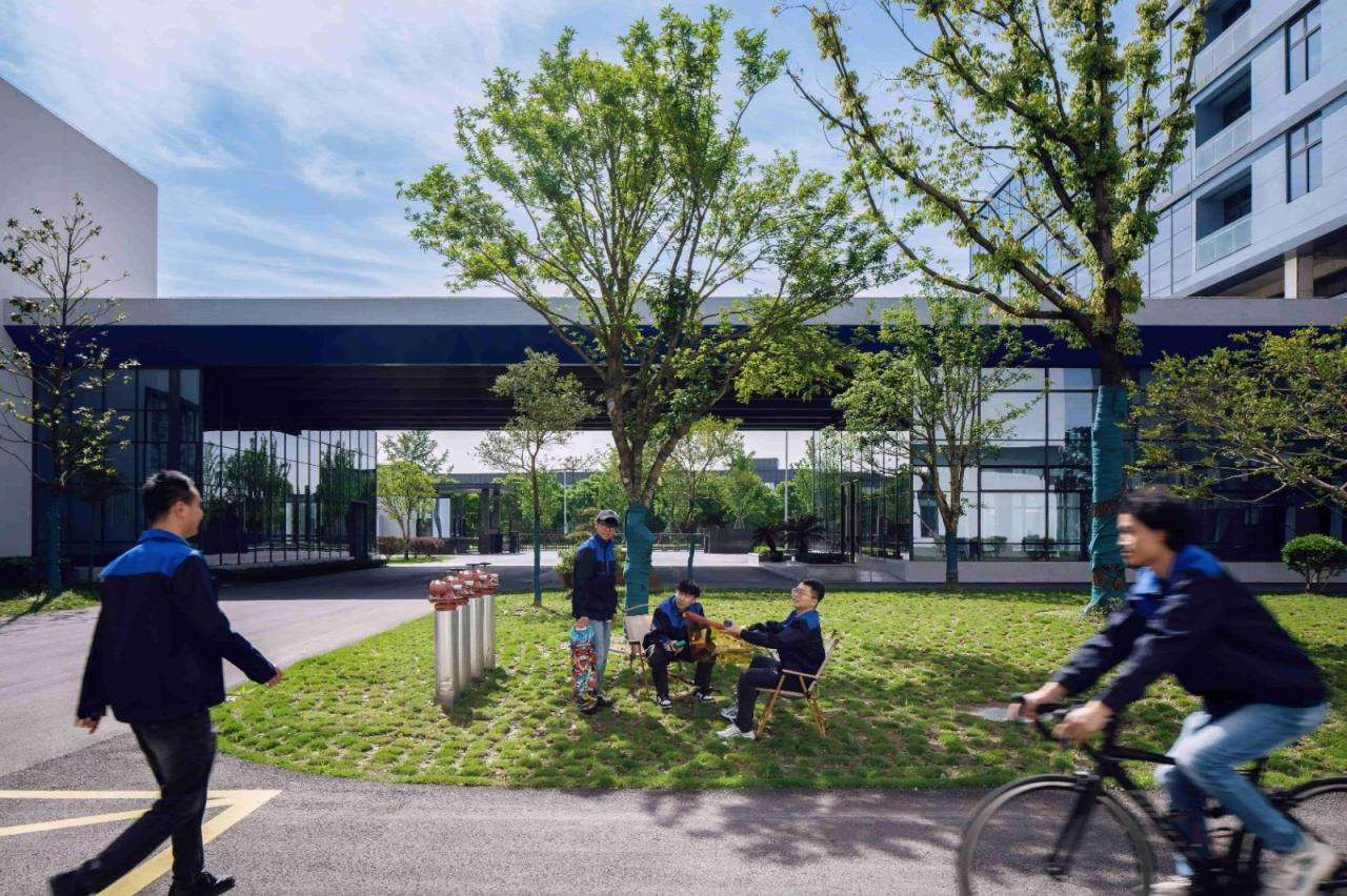 BIM建筑|美术馆语境下的温情工厂/ 田字格建筑事务所 BIM建筑|美术馆语境下的温情工厂/ 田字格建筑事务所