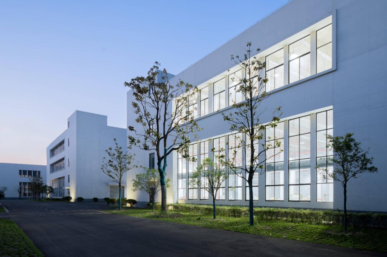 BIM建筑|美术馆语境下的温情工厂/ 田字格建筑事务所 BIM建筑|美术馆语境下的温情工厂/ 田字格建筑事务所