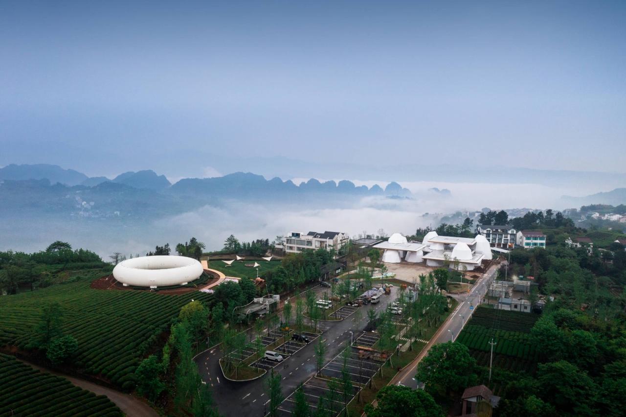 BIM建筑|上天入地:下岩贝穿云编木隧&腾云气象环 / 朱培栋-line+建筑事务所 BIM建筑|上天入地:下岩贝穿云编木隧&腾云气象环 / 朱培栋-line+建筑事务所