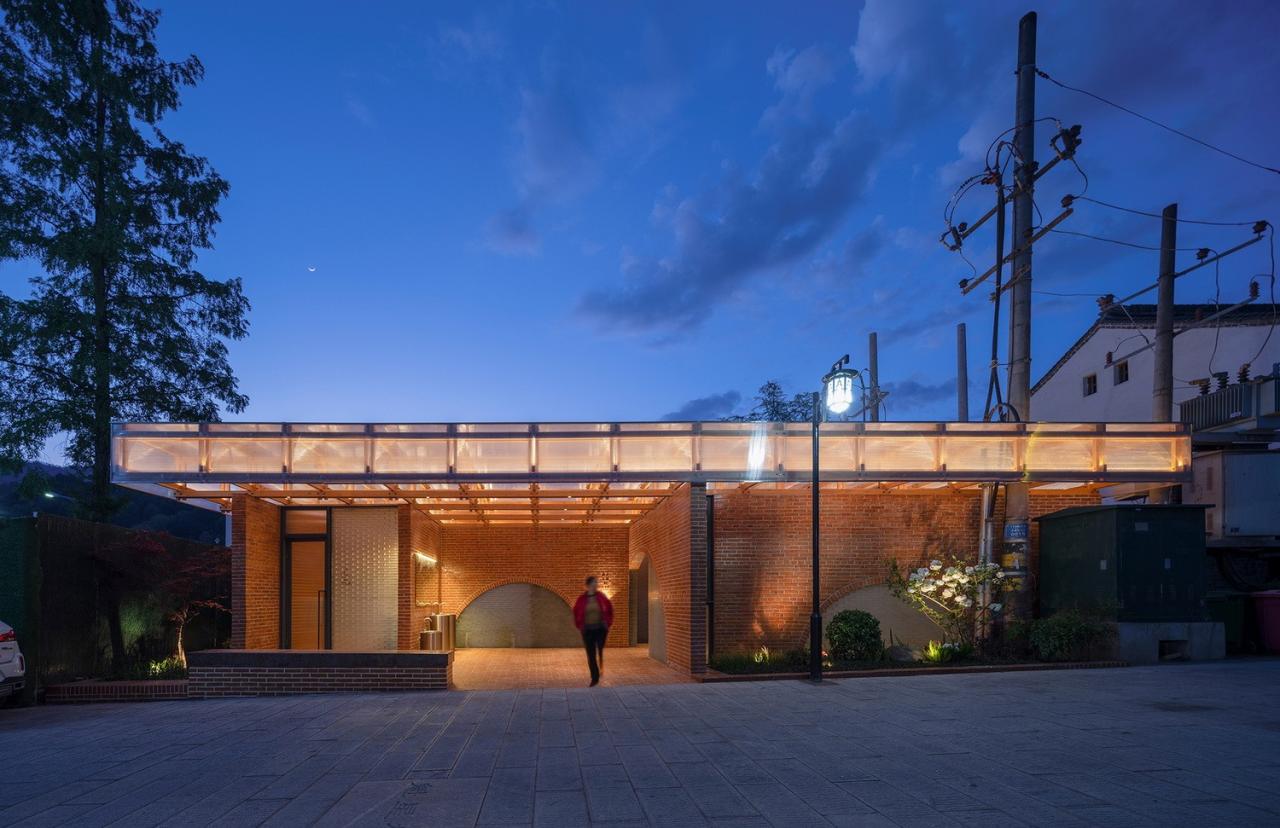 BIM建筑|留坝老街红砖公厕 / 尌林建筑设计事务所 BIM建筑|留坝老街红砖公厕 / 尌林建筑设计事务所