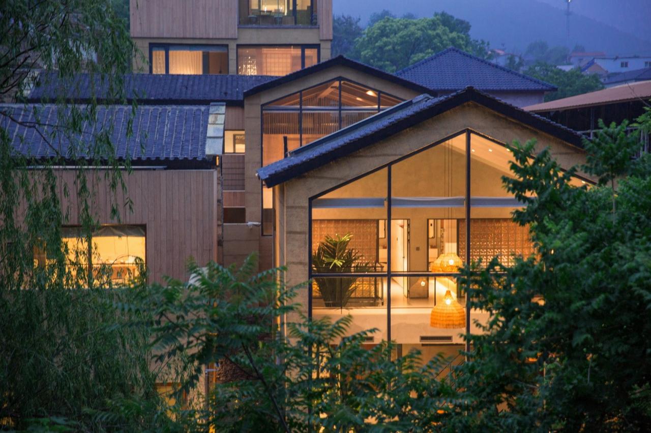 BIM建筑|以景为据:济南东泉村民宿集群设计 / GW空间设计 BIM建筑|以景为据:济南东泉村民宿集群设计 / GW空间设计