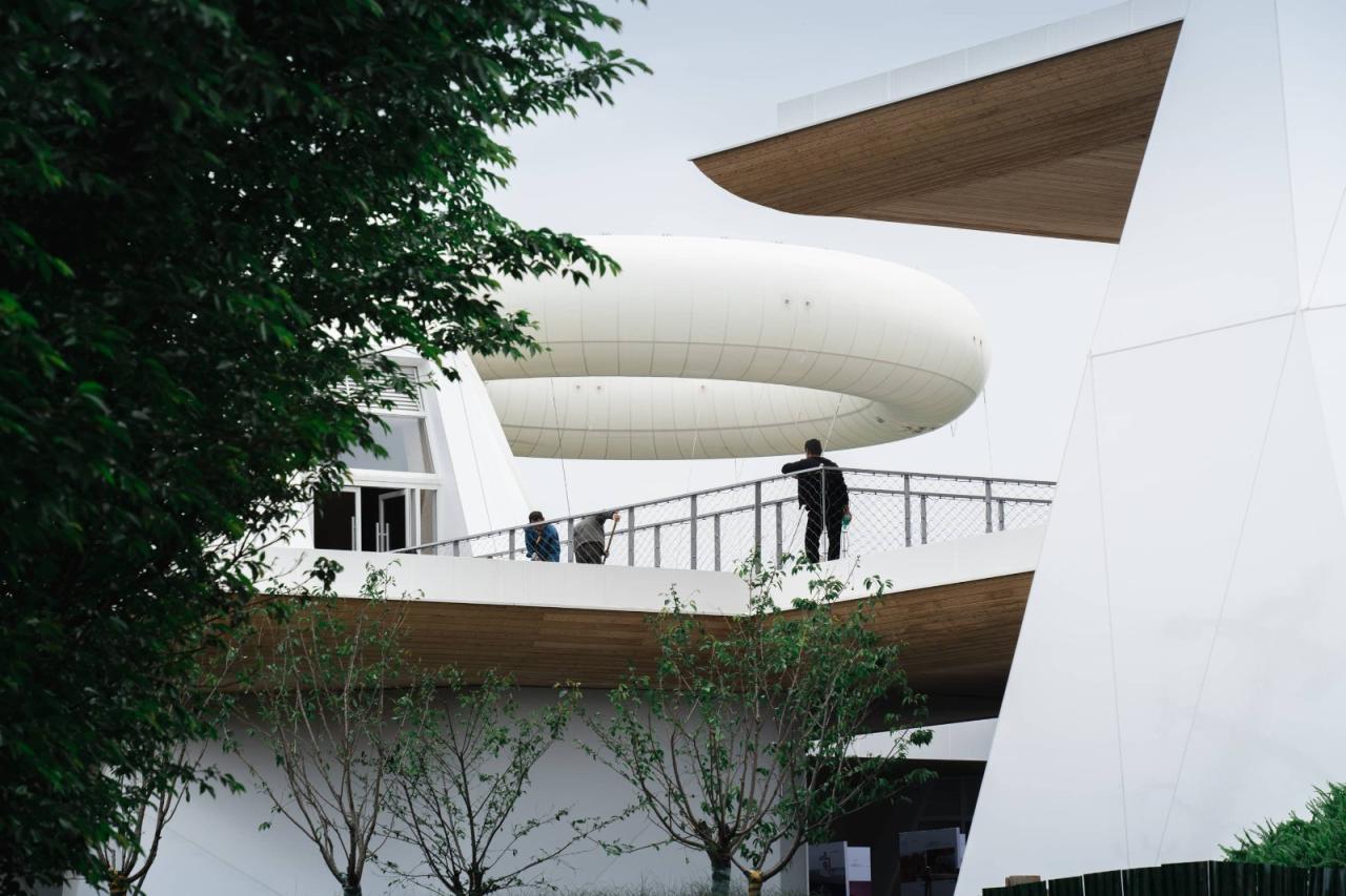 BIM建筑|上天入地:下岩贝穿云编木隧&腾云气象环 / 朱培栋-line+建筑事务所 BIM建筑|上天入地:下岩贝穿云编木隧&腾云气象环 / 朱培栋-line+建筑事务所