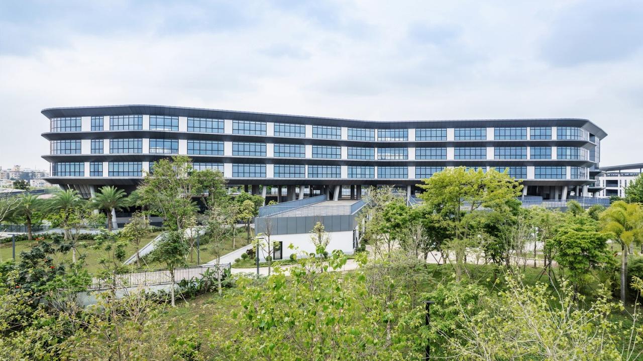 BIM建筑|北京大学附属中学海口学校 / Crossboundaries BIM建筑|北京大学附属中学海口学校 / Crossboundaries