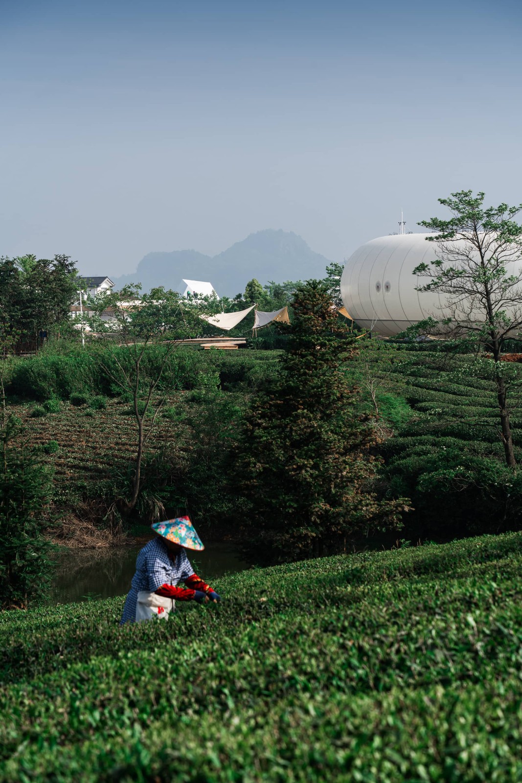 BIM建筑|上天入地:下岩贝穿云编木隧&腾云气象环 / 朱培栋-line+建筑事务所 BIM建筑|上天入地:下岩贝穿云编木隧&腾云气象环 / 朱培栋-line+建筑事务所