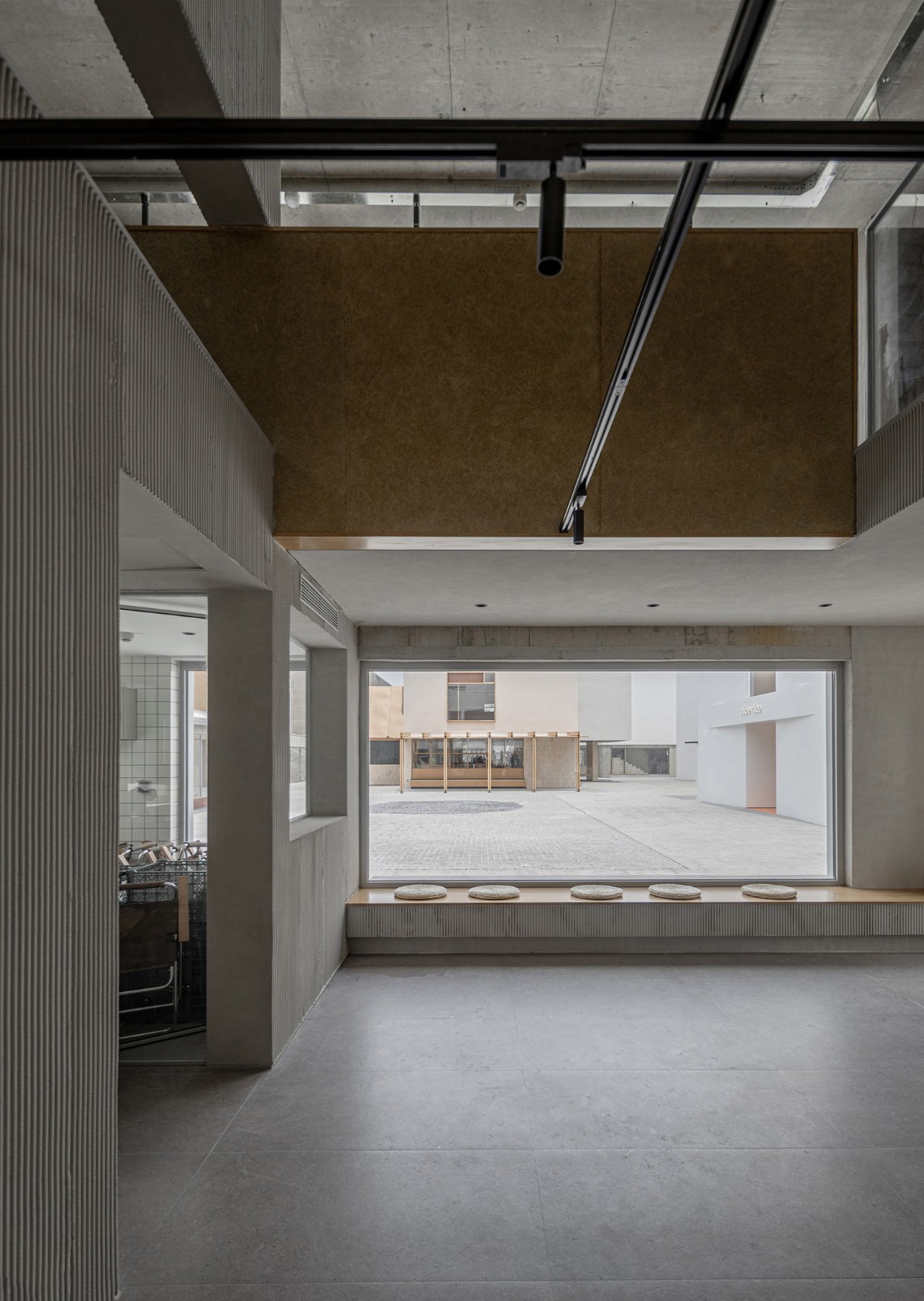 BIM建筑|跳海hood-阿那亚雀跃镇 / 不山建筑 BIM建筑|跳海hood-阿那亚雀跃镇 / 不山建筑