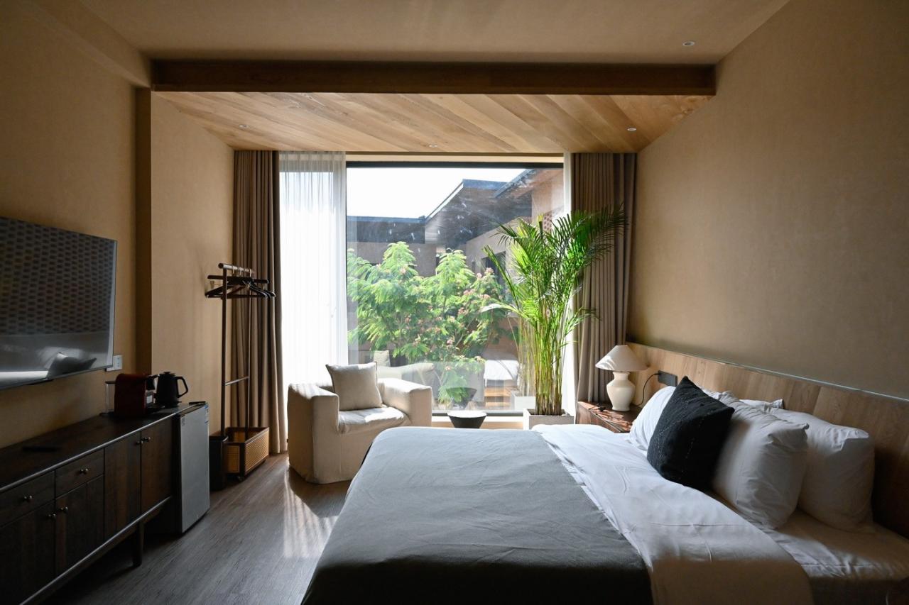 BIM建筑|伴山而居:后院•溜石港民宿 / GW空间设计 BIM建筑|伴山而居:后院•溜石港民宿 / GW空间设计