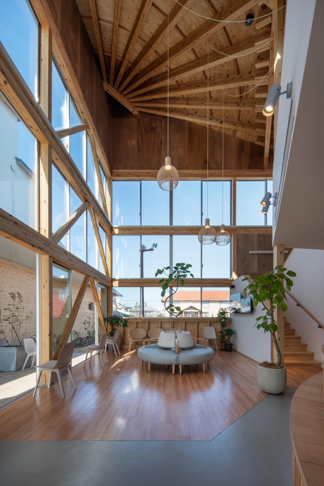 BIM建筑|旭之森内科和胃肠病诊所 / TSC Architects BIM建筑|旭之森内科和胃肠病诊所 / TSC Architects