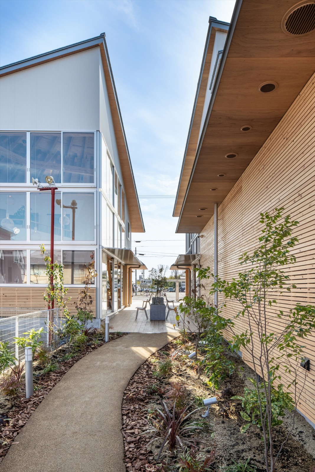 BIM建筑|旭之森内科和胃肠病诊所 / TSC Architects BIM建筑|旭之森内科和胃肠病诊所 / TSC Architects