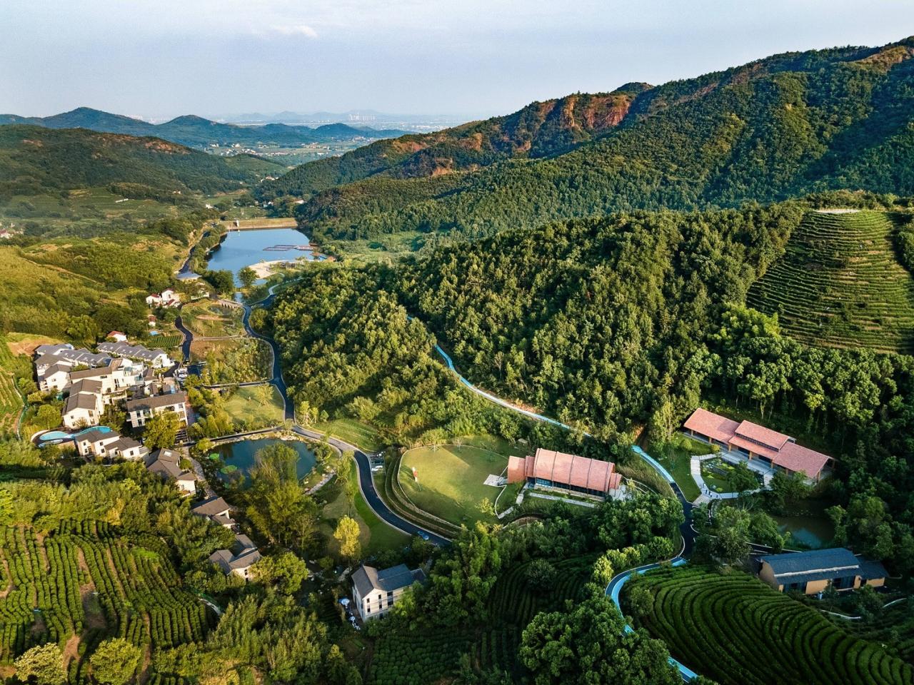 BIM建筑|枕山栖谷,虎凹慢时光:庐江县柯坦镇虎凹欢乐茶谷 / 中铁合肥建筑市政工程设计研究院有限公司 BIM建筑|枕山栖谷,虎凹慢时光:庐江县柯坦镇虎凹欢乐茶谷 / 中铁合肥建筑市政工程设计研究院有限公司