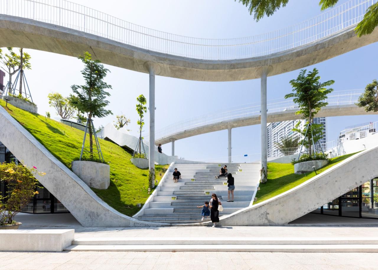 BIM建筑|朔特拉艺术展览中心 / Ho Khue Architects BIM建筑|朔特拉艺术展览中心 / Ho Khue Architects