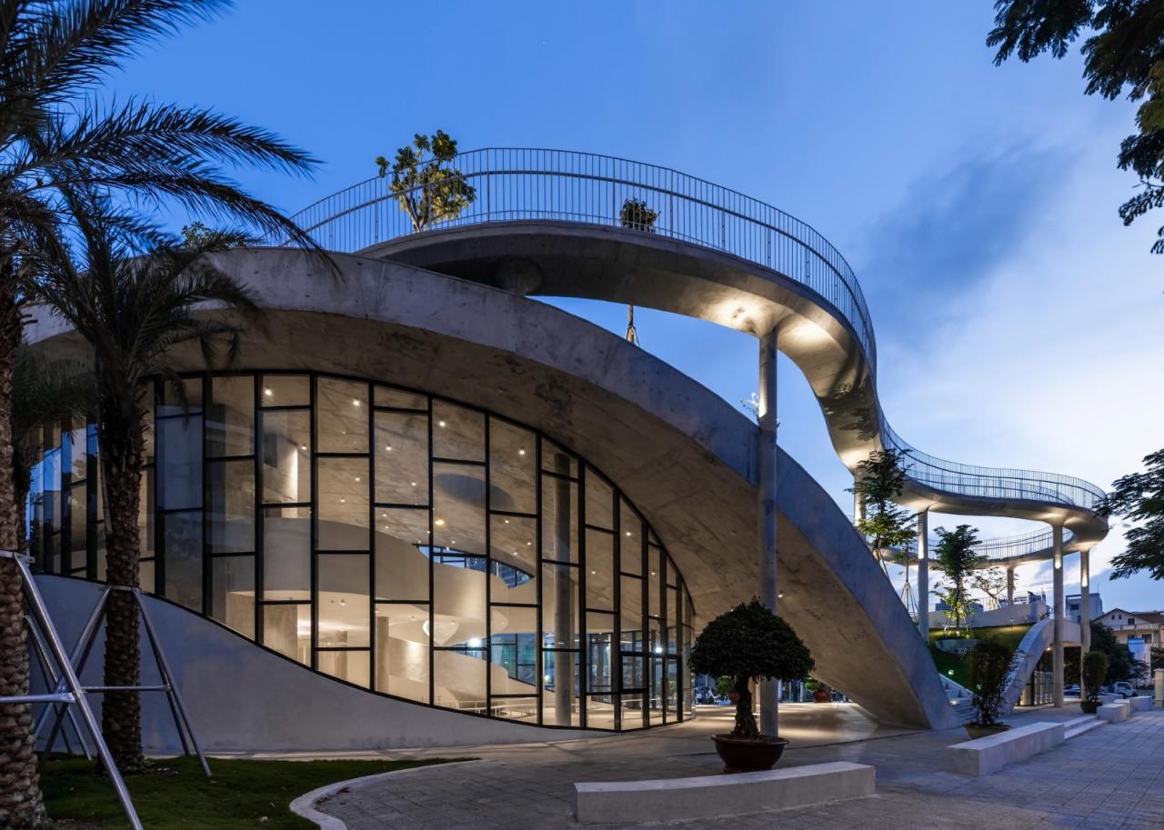 BIM建筑|朔特拉艺术展览中心 / Ho Khue Architects BIM建筑|朔特拉艺术展览中心 / Ho Khue Architects