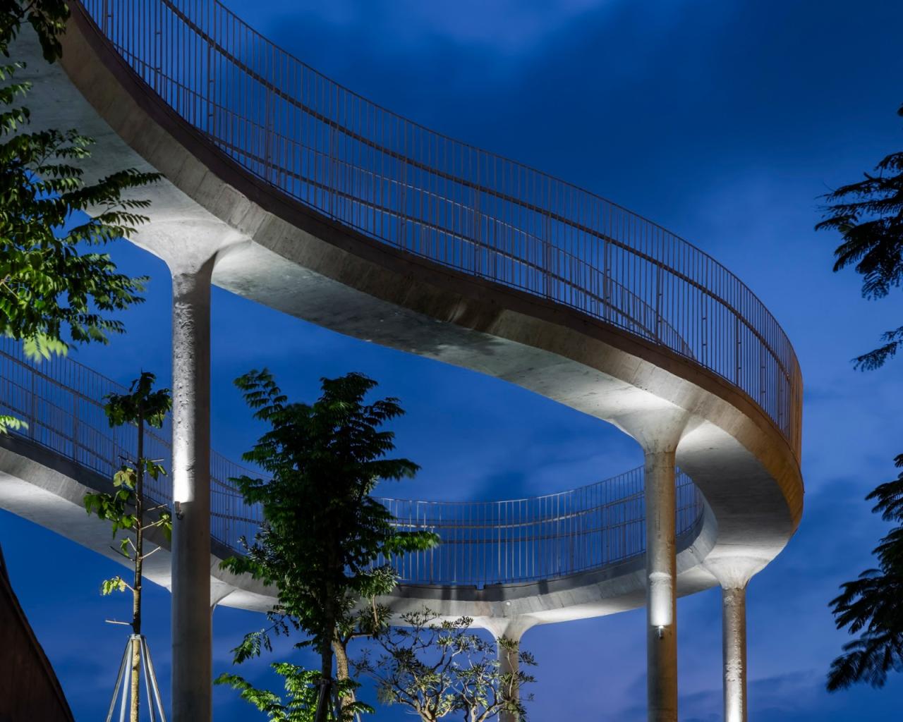 BIM建筑|朔特拉艺术展览中心 / Ho Khue Architects BIM建筑|朔特拉艺术展览中心 / Ho Khue Architects