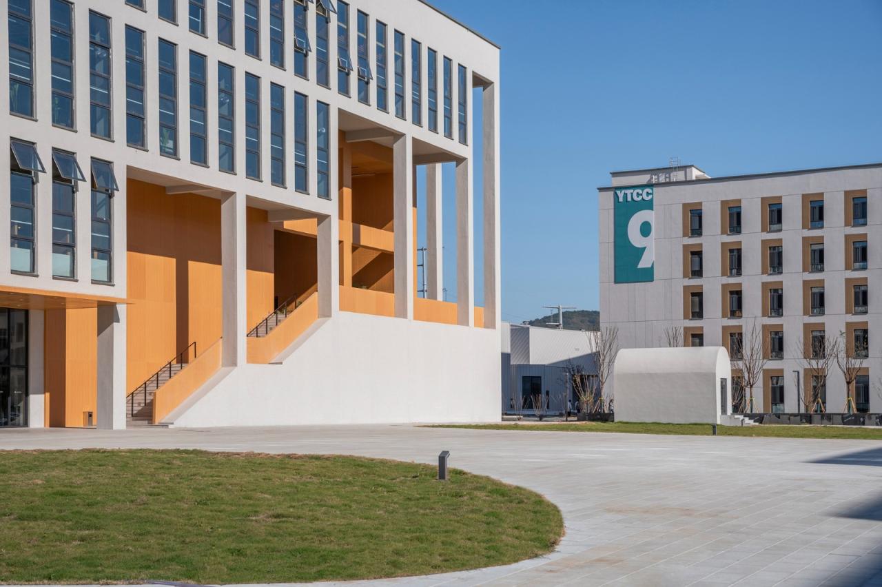 BIM建筑|烟台城市科技职业学院二期 / 超城建筑 BIM建筑|烟台城市科技职业学院二期 / 超城建筑