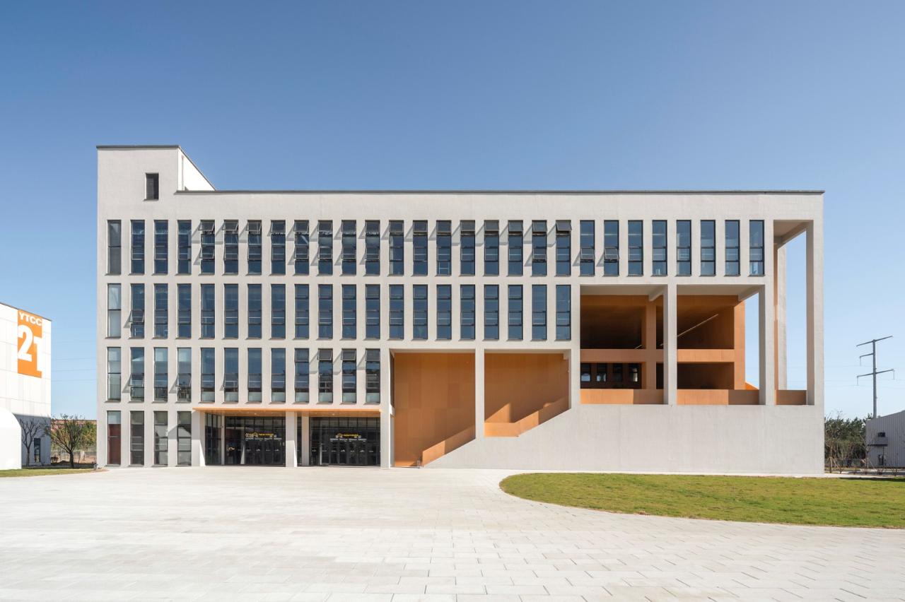 BIM建筑|烟台城市科技职业学院二期 / 超城建筑 BIM建筑|烟台城市科技职业学院二期 / 超城建筑