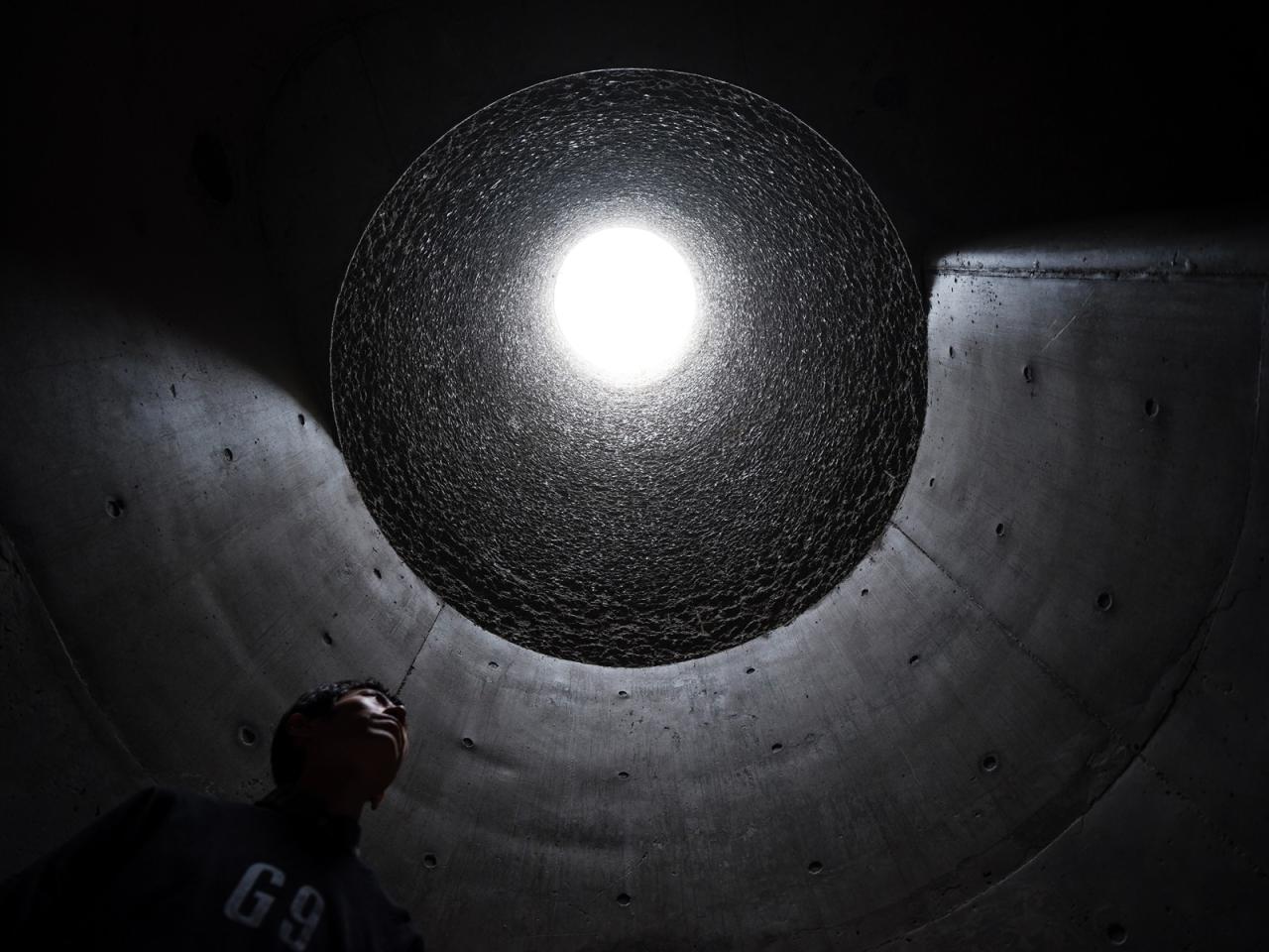 BIM建筑|雾灵山眼石汤泉,林中仪器 / 直向建筑 BIM建筑|雾灵山眼石汤泉,林中仪器 / 直向建筑