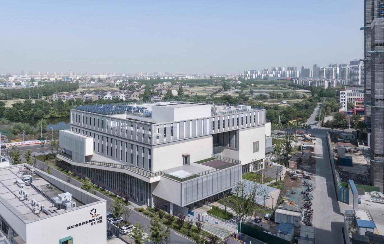 BIM建筑|靖江滨江新城长阳邻里中心 / 南大建筑钟华颖工作室 BIM建筑|靖江滨江新城长阳邻里中心 / 南大建筑钟华颖工作室