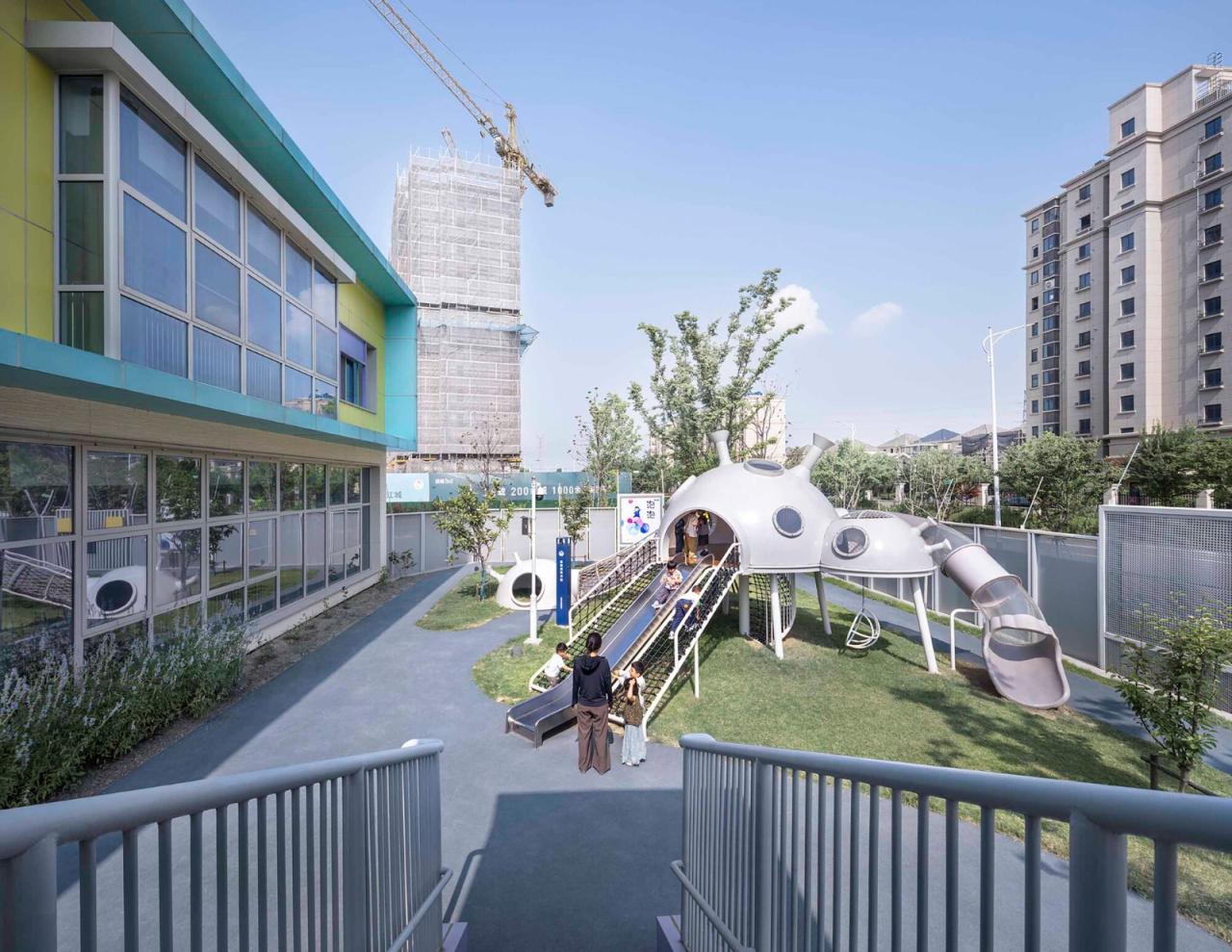 BIM建筑|靖江滨江新城长阳邻里中心 / 南大建筑钟华颖工作室 BIM建筑|靖江滨江新城长阳邻里中心 / 南大建筑钟华颖工作室