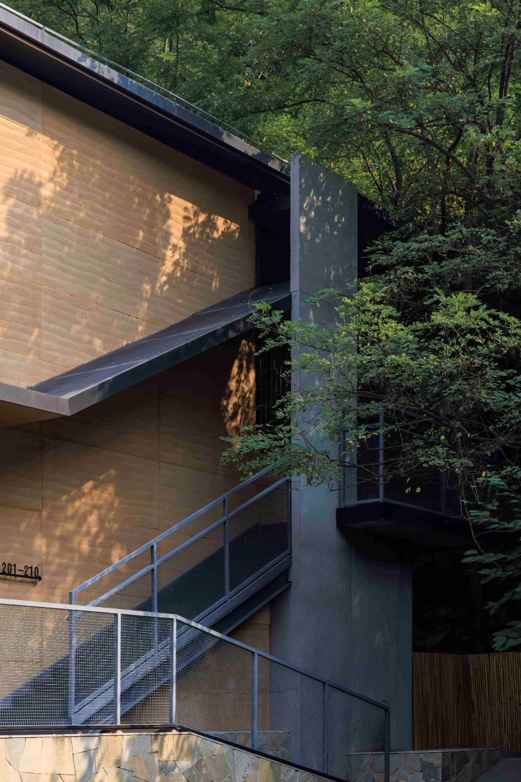 BIM建筑|水雲乡 / 莘野佚筑设计工作室 BIM建筑|水雲乡 / 莘野佚筑设计工作室