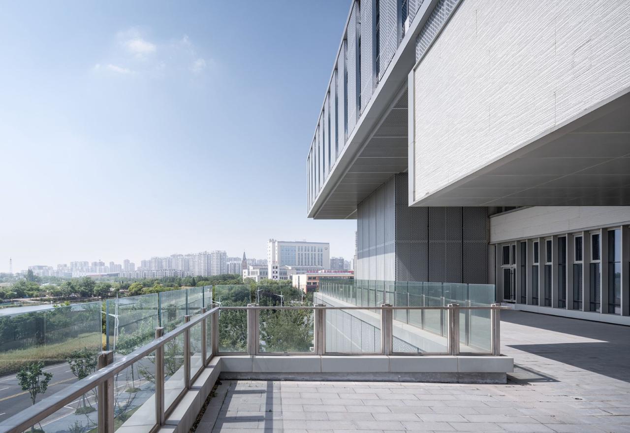 BIM建筑|靖江滨江新城长阳邻里中心 / 南大建筑钟华颖工作室 BIM建筑|靖江滨江新城长阳邻里中心 / 南大建筑钟华颖工作室