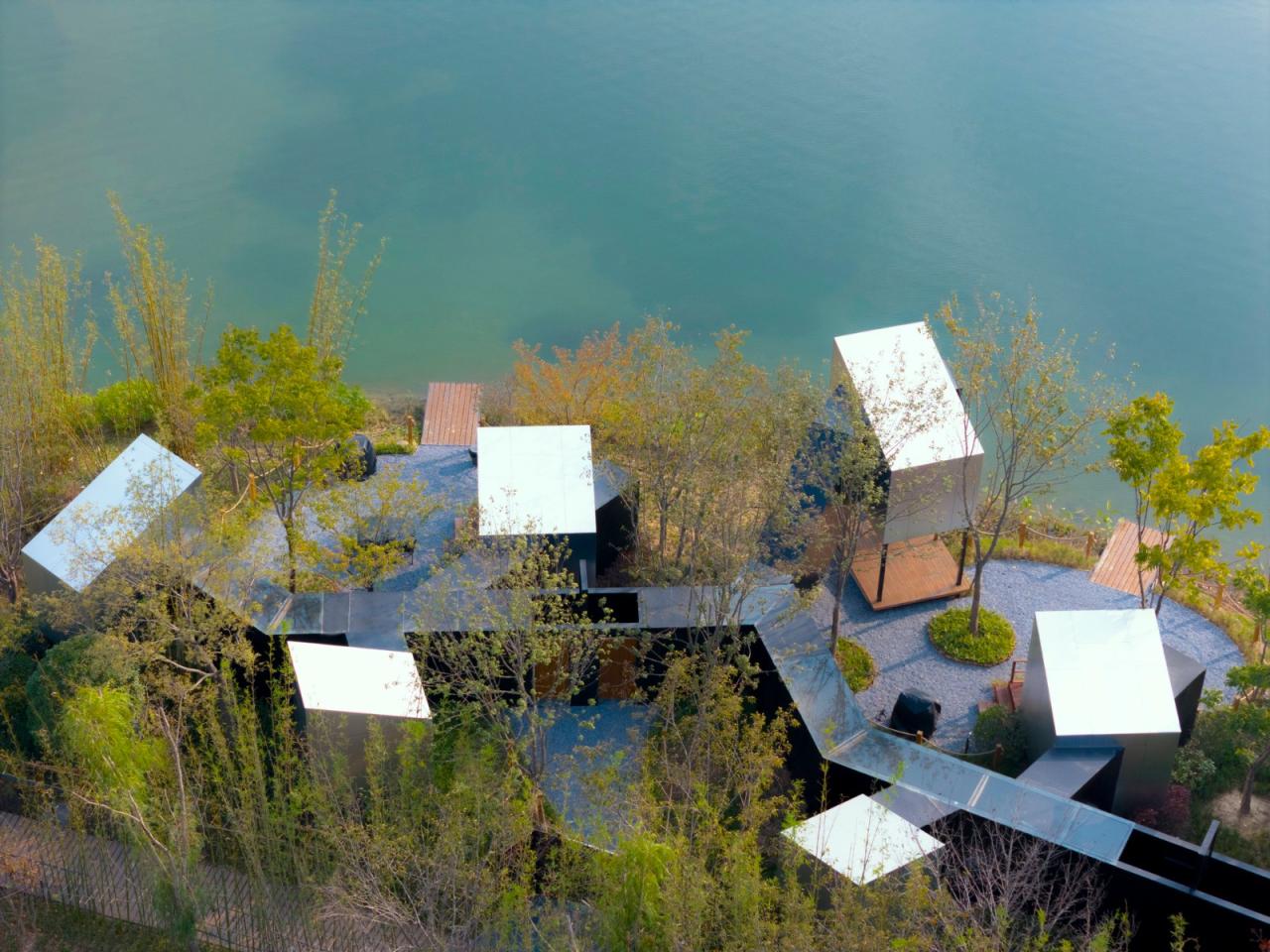 BIM建筑|迷宫之家 / 先进建筑实验室 AaL + 个个世界 Wiki World BIM建筑|迷宫之家 / 先进建筑实验室 AaL + 个个世界 Wiki World