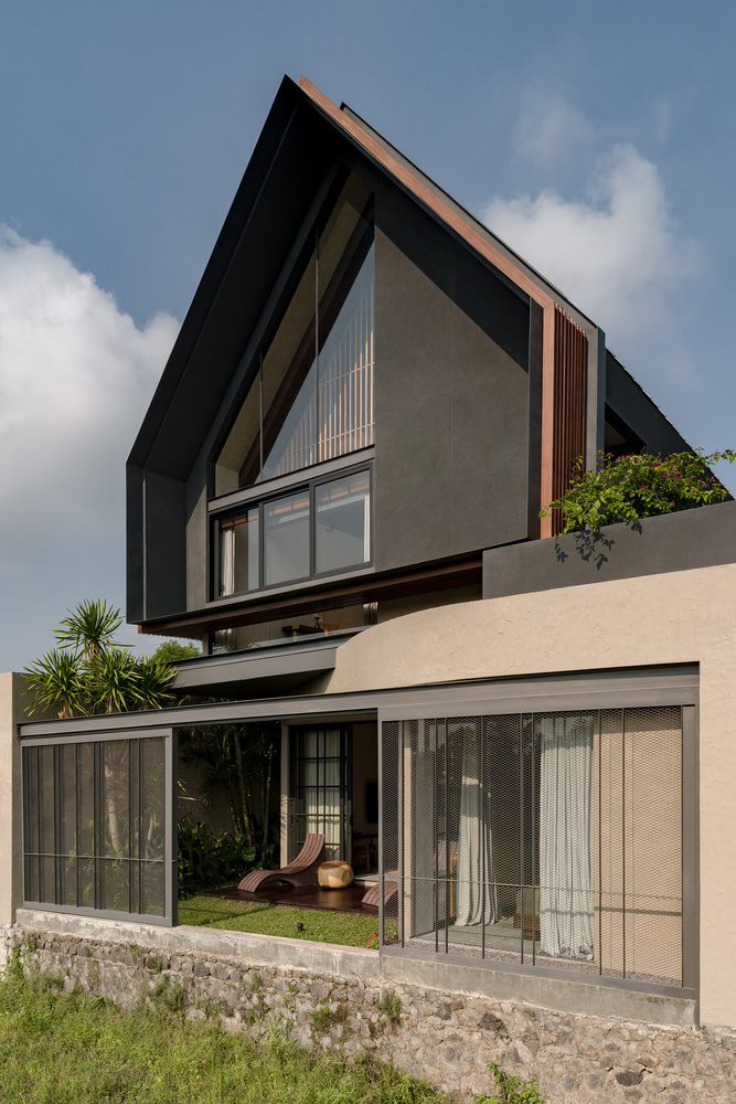 让身心在自然中得到滋养热带雨林的节能奢华侘寂别墅设计 让身心在自然中得到滋养热带雨林的节能奢华侘寂别墅设计