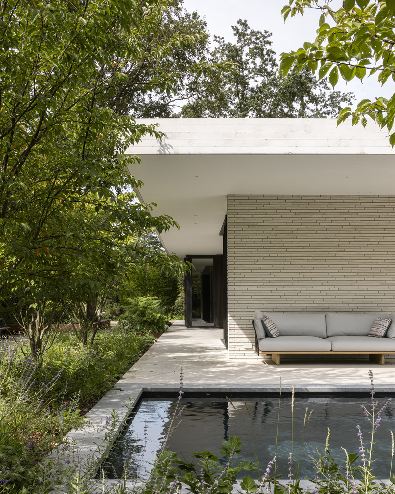 邂逅荷兰海岸隐匿别墅:一场自然、建筑与艺术的盛宴设计 邂逅荷兰海岸隐匿别墅:一场自然、建筑与艺术的盛宴设计