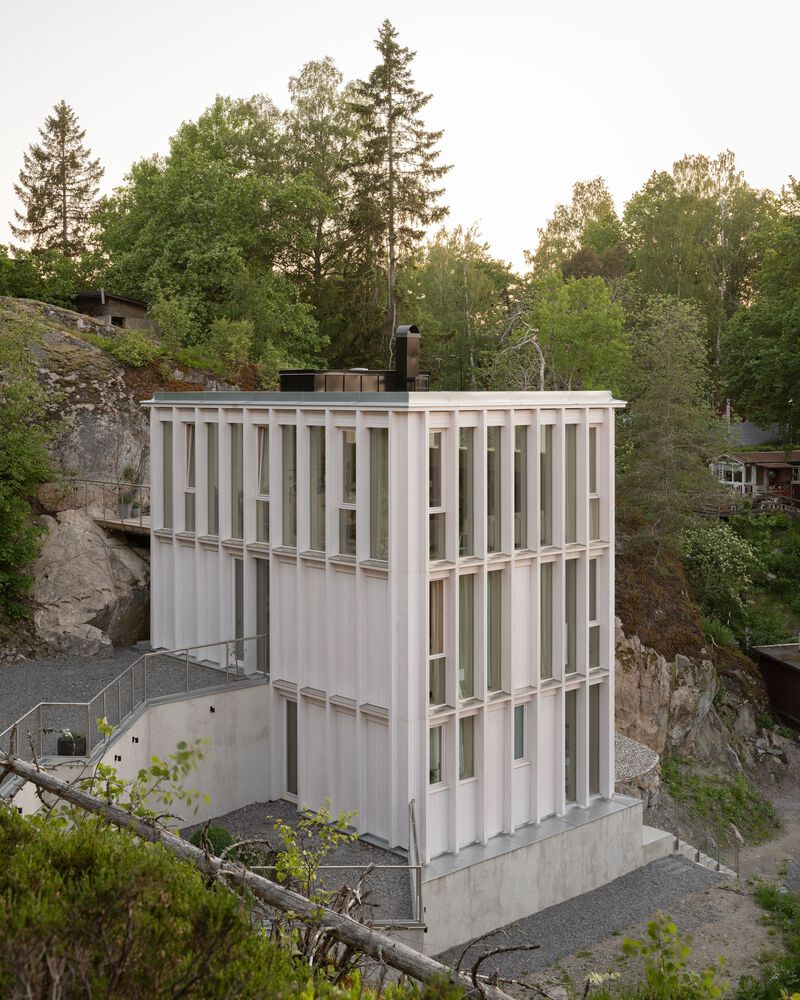 海峡边建筑奇迹挑战地形打造绝美视野的木质别墅设计 海峡边建筑奇迹挑战地形打造绝美视野的木质别墅设计