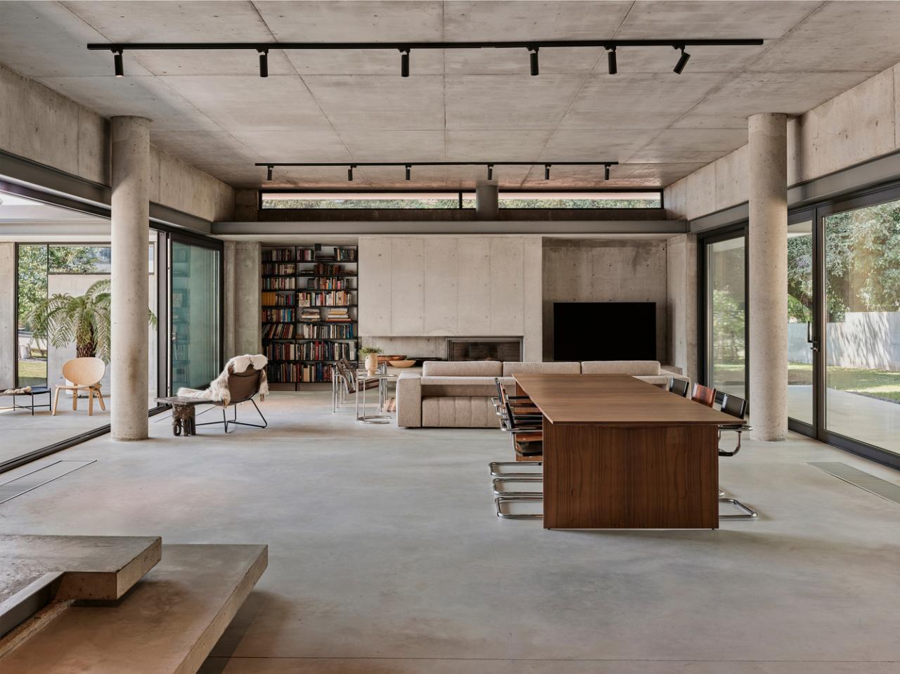 森林流经的房子混凝土和玻璃相结合度假别墅设计 森林流经的房子混凝土和玻璃相结合度假别墅设计