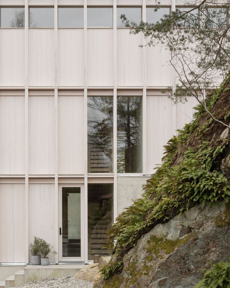 海峡边建筑奇迹挑战地形打造绝美视野的木质别墅设计 海峡边建筑奇迹挑战地形打造绝美视野的木质别墅设计