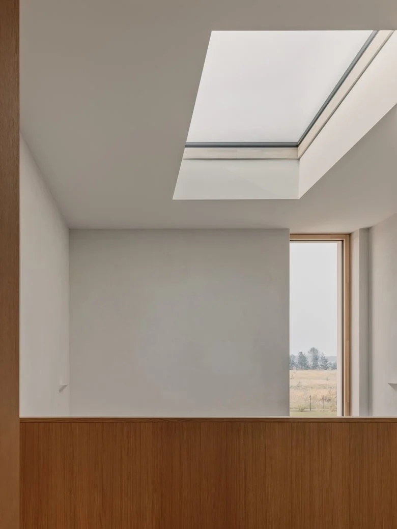 白桦林花园中的节能美学细节之处见匠心的度假屋设计 白桦林花园中的节能美学细节之处见匠心的度假屋设计