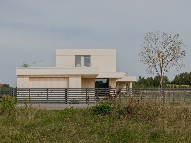 白桦林花园中的节能美学细节之处见匠心的度假屋设计 白桦林花园中的节能美学细节之处见匠心的度假屋设计